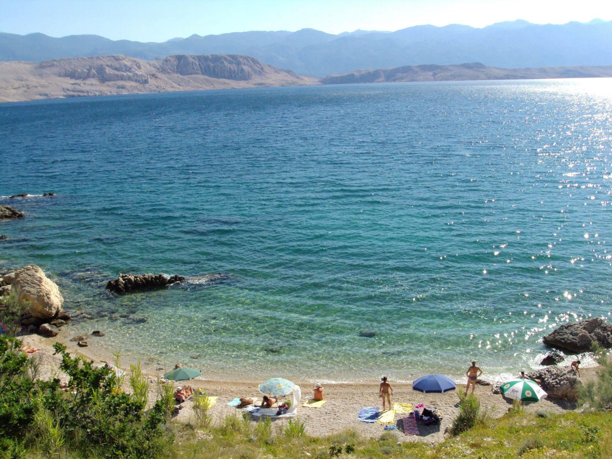 Apartments Galeb Pag - Beach Pag Town Buitenkant foto